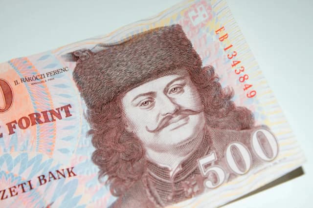 Węgry jaka waluta - poznaj forint i uniknij nieprzyjemnych niespodzianek Węgry jaka waluta - poznaj forint i uniknij nieprzyjemnych niespodzianek
