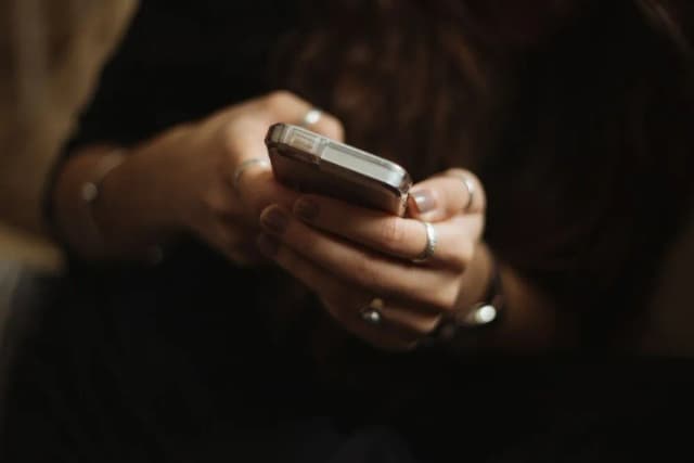 Jak znaleźć firmę po numerze telefonu i uniknąć oszustw? Jak znaleźć firmę po numerze telefonu i uniknąć oszustw?